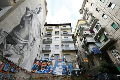 La joyas de Maradona están en el sótano de un edificio normal y corriente de Secondigliano