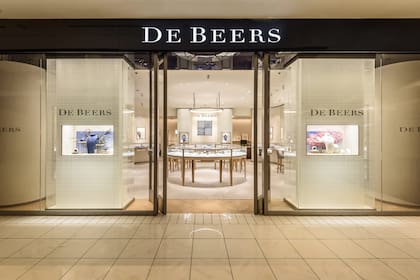 La joyería De Beers explorando cómo se puede rastrear cada diamante para asegurar la sustentabilidad de los productos que comercializa, en línea con las demandas de las nuevas generaciones