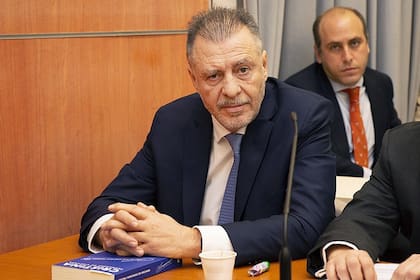 La jueza de la quiebra removió a los síndicos por entregarle el “legajo” a un abogado del empresario patagónico