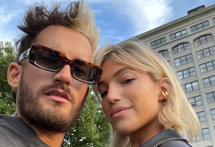 La jugada foto que eligió Stefi Roitman para saludar a Ricky Montaner por su aniversario: “Felices 55 meses”