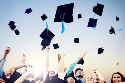 La Junta de Educación de Carolina del Norte enfatizó, durante la presentación realizada en la secundaria Paw Cree, el aumento en la tasa de graduación