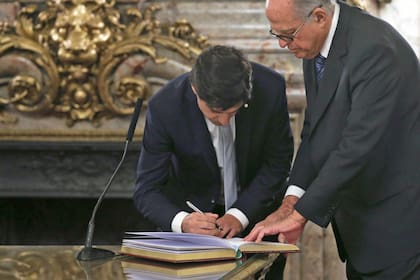 La jura de Hernán Lacunza