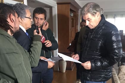 La Justicia allanó la casa del relator en busca de dos cuadros y una lámpara