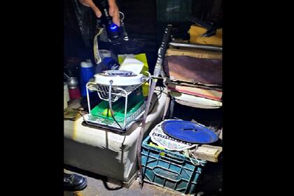 La katana secuestrada en la escena del doble crimen de General Pacheco