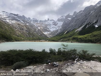 La Laguna Esmeralda es uno de los recorridos más populares, con senderos accesibles que pueden volverse desafiantes por el clima y el terreno