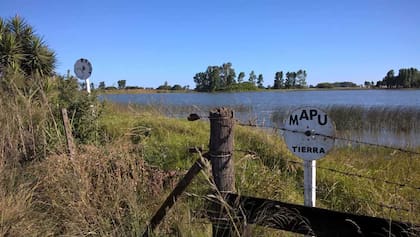 La laguna La Azotea es un lugar sagrado para los mapuches