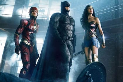 La larga trayectoria de Batman (Ben Affleck) y el furor por La Mujer Maravilla (Gal Gadot) servirán allí para consolidar nuevos personajes, como el Flash de Ezra Miller