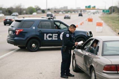La latina habló sobre los operativos del ICE y dijo sentirse en riesgo a pesar de tener ciudadanía estadounidense