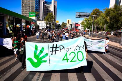 La legalización de la marihuana en varios estados de EE.UU. hizo que las celebraciones del 20 de abril ganen popularidad