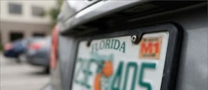 Florida cambia la regla de placas y una ley avala su uso especial
