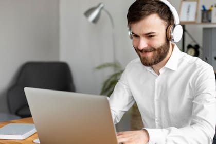 La Ley de Igualdad Salarial de Illinois implementará una reforma que modificará la manera en cómo se publican y gestionan las ofertas laborales en el estado (Archivo)