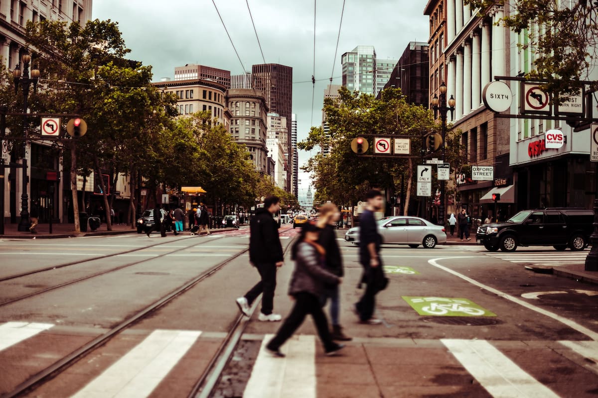 La Ley en California deja en manos de los empleadores la decisión de cómo gestionar las vacaciones de los trabajadores.