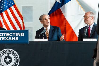 La ley HB 150 firmada por Greg Abbott entrará en vigor el 1° de septiembre de 2025 junto con el funcionamiento del comando