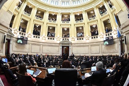La ley hoy vigente, que creó el "impuesto cedular a los mayores ingresos", fue votada el año pasado en el Congreso