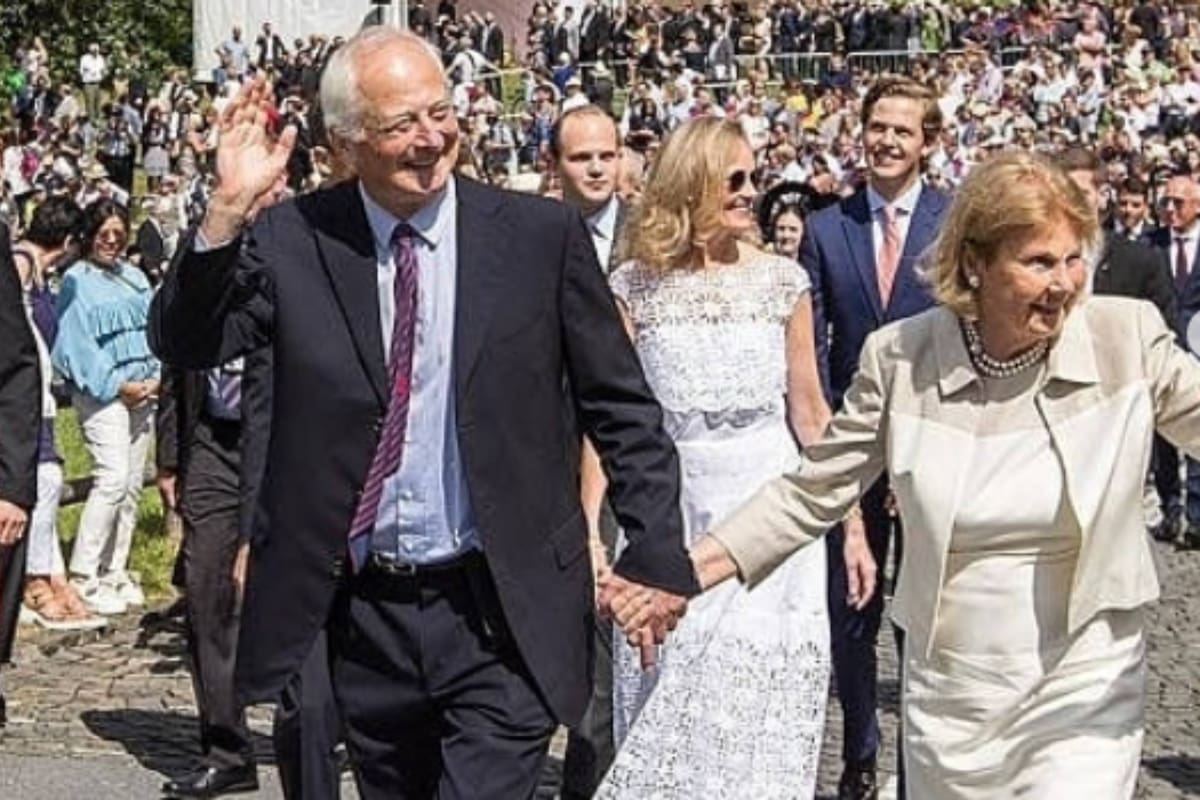 La ley sálica vigente, la ferviente religión, los casamientos permitidos solo con otros royals, una fortuna de millones y un monarca con poderes casi absolutos hacen pensar que hablamos de un reino árabe o asiático, pero no, se trata de un principado europeo que rankea como el sexto país más pequeño del mundo: Lichtenstein