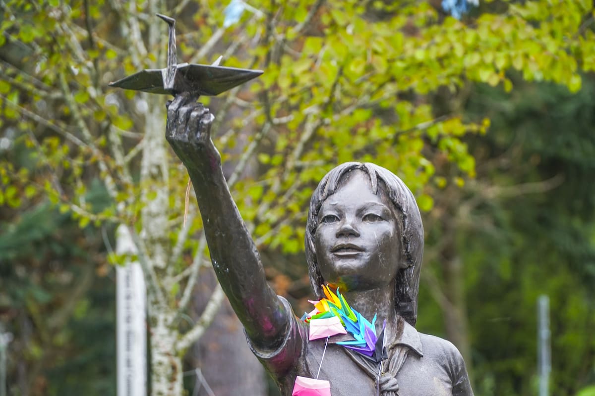La leyenda de Sadako Sasaki también hizo eco en Estados Unidos: en Seattle tiene su propia estatua.