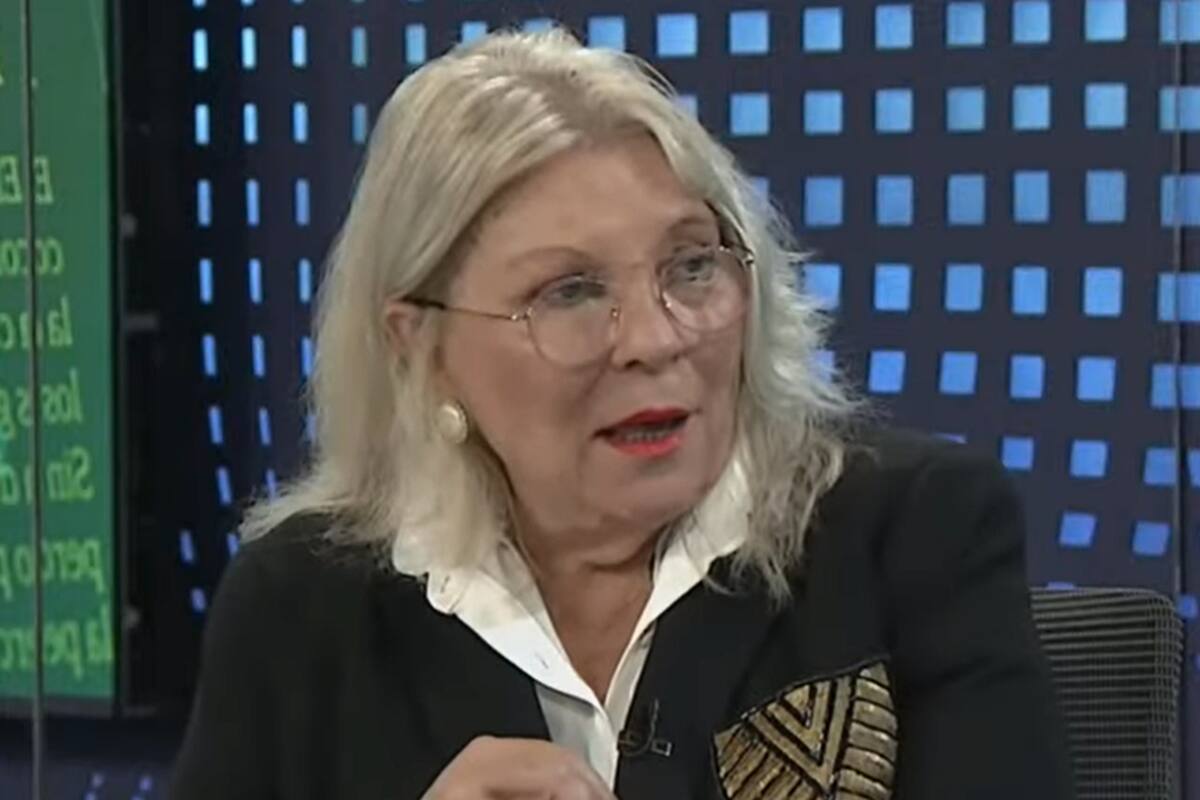 La líder de la Coalición Cívica ARI, Elisa Carrió, durante su paso por Mesa Chica