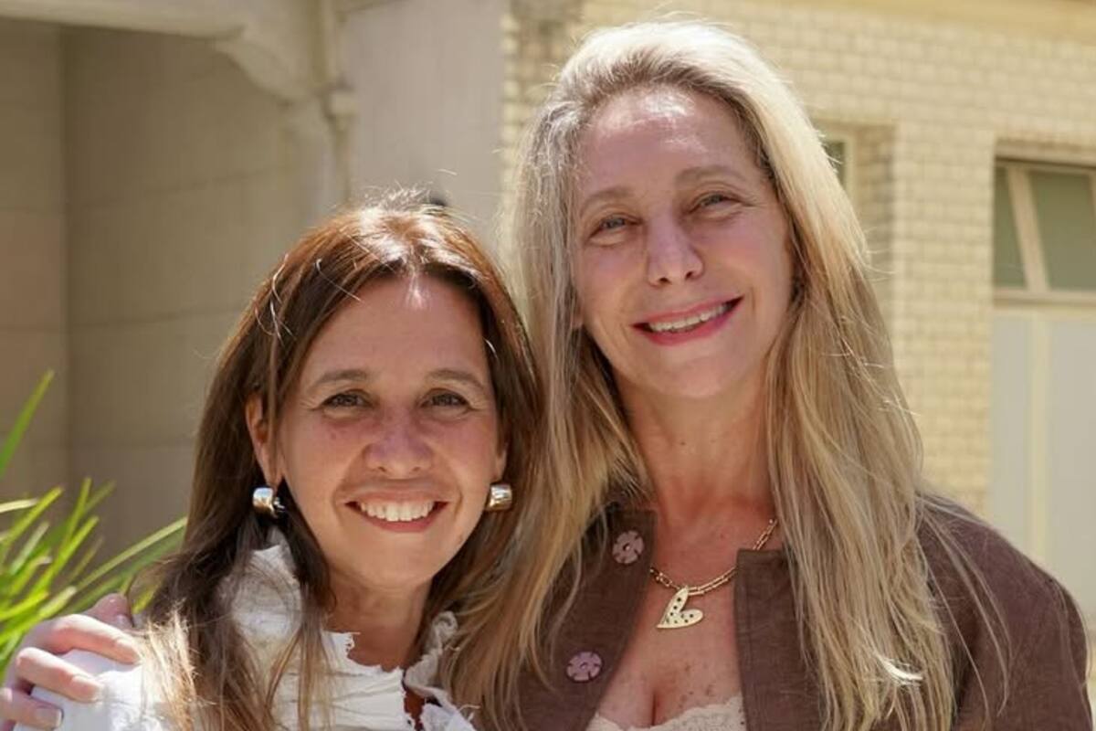 La líder del bloque de LLA en la Legislatura porteña, Pilar Ramírez, junto a la Secretaria General de la Presidencia y hermana del jefe de Estado, Karina Milei