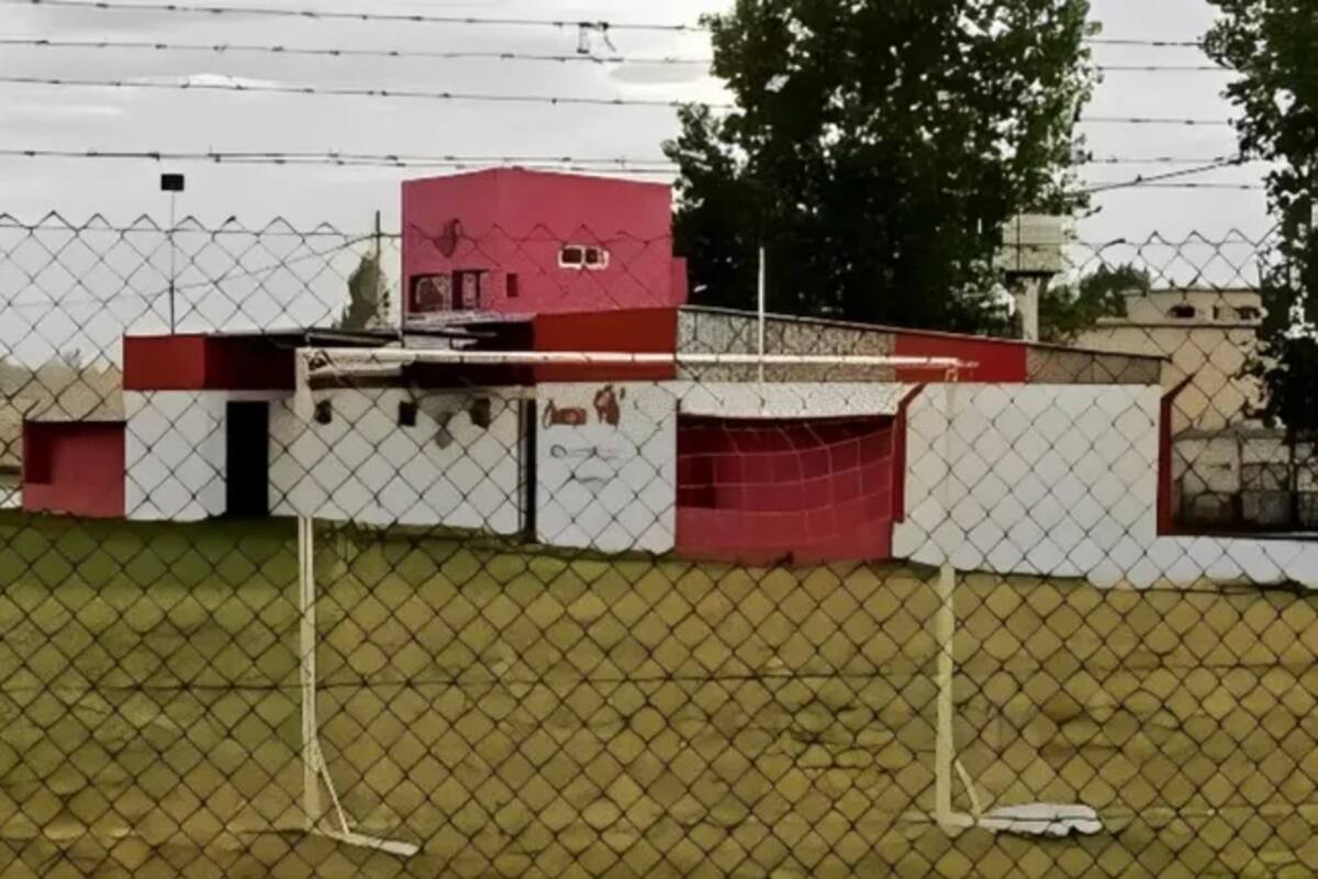 La liga local desidió que se haga un minuto de silencio en los próximos partidos