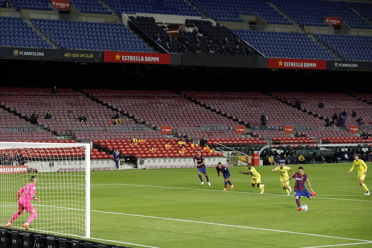 La Liga Santander - FC Barcelona v Villarreal - Camp Nou, Barcelona, Spain - September 27, 2020