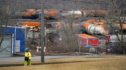 La limpieza del tren que se descarriló en Ohio duró al menos cuatro días