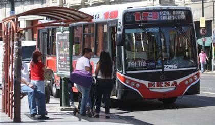 El paro de colectivos afecta a los servicios del grupo Ersa, que administra las líneas 19, 133, 140, 153, 184, 253 y 321 (Imagen de archivo)