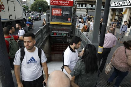 La línea B de subte continuaba sin funcionamiento