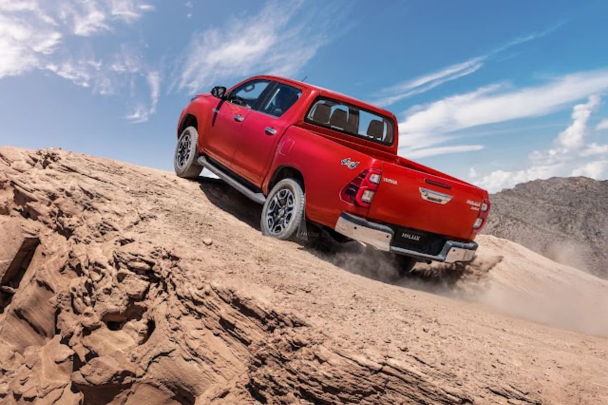 La línea crediticia que otorga el Banco Ciudad es para modelos de producción nacional, como la Toyota Hilux (foto)