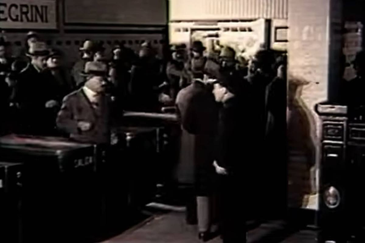 La línea Lacroze del subterráneo -hoy línea B- se inauguró el 17 de octubre de 1930 y tenía, entre sus novedades, la presencia de molinetes de acceso