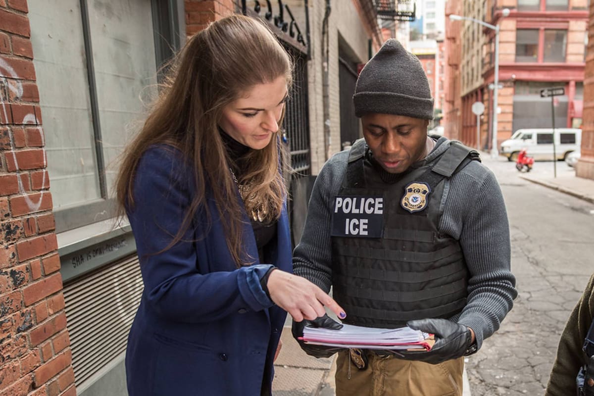 La lista completa de documentos que debe presentar un inmigrante en riesgo de deportación