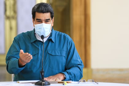 Maduro afina su estrategia para las elecciones de fin de año