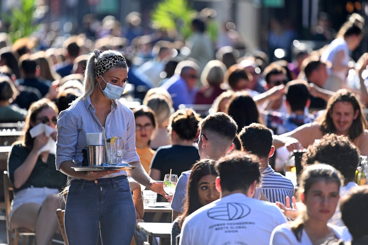 La llamada Declaración de Great Barrington pide una "protección focalizada" para las personas de alto riesgo y liberar al resto