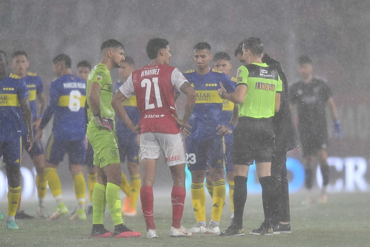 La llamativa suspensión del árbitro Facundo Tello fue otra arista peculiar de un Independiente vs. Boca intenso por la Copa de la Liga Profesional.