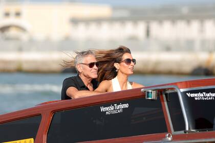La llegada de George Clooney y Amal al 82º Festival Internacional de Cine de Venecia, el 26 de agosto último
