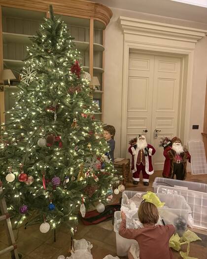 La llegada de la Navidad en el nuevo hogar de la familia de Richard Gere en España (Instagram/@alejandragere)