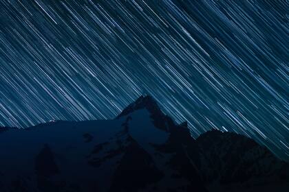 La lluvia de meteoros Gemínidas serán visibles durante diciembre de 2025 (Archivo-Unsplash)