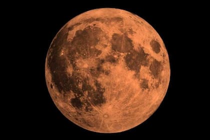 La Luna de Esturión es el nombre que se le da a la fase llena de la Luna de agosto (Archivo)