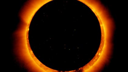 La Luna estará rodeada por un "anillo de fuego"