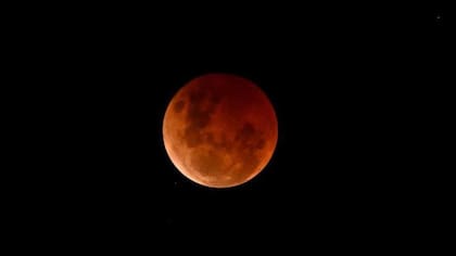 La "Luna Roja" puede observarse en los eclipses lunares totales