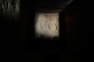Turistas de todo el mundo acuden a antiguo templo egipcio para presenciar fenómeno solar