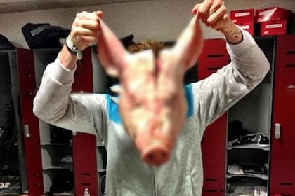 La macabra broma de Ryan Shawcross a un compañero en 2013, cuando jugaban juntos en el Stoke City