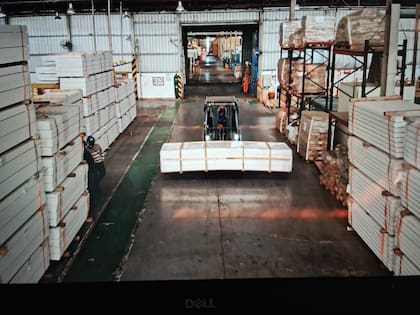 La madera que industrializa la empresa
