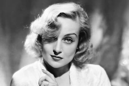 La madre de Carole Lombard estaba segura de que sobre su hija pesaba una maldición