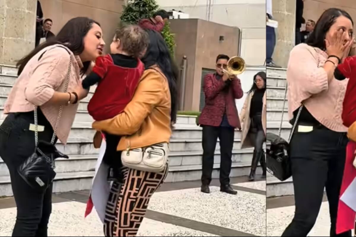La madre de la joven esperó a las afueras del tribunal con su bebé en brazos.