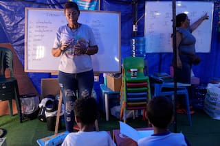 Inicia un nuevo ciclo escolar en Venezuela con el recuerdo fresco de los terremotos