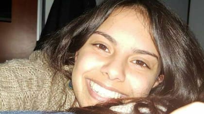 La mamá de Anahí Benítez recordó a su hija en Facebook: "Me quedaron muchos besos y abrazos para darte"