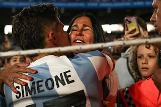 Carolina Baldini contó cómo fue el momento en que Giuliano Simeone se enteró que fue convocado para la selección