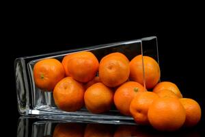 La mandarina es una fruta cítrica originaria de China que se caracteriza por ser dulce y aromática (Foto: Pixabay)