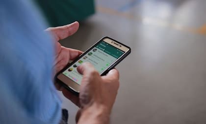La manera de recuperar la cuenta de Whatsapp varía según si se perdió el acceso por un hackeo o por la pérdida de un dispositivo