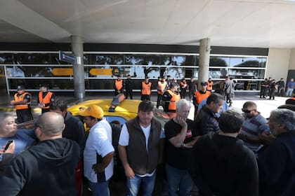 El enfrentamiento ocurrió el viernes pasado en la terminal sobre la Avenida Costanera Rafael Obligado